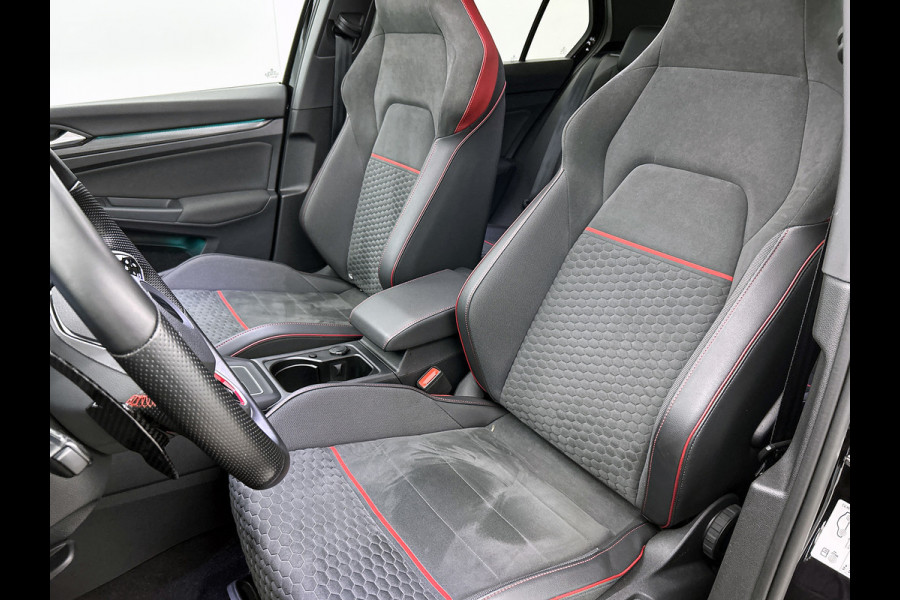 Volkswagen Golf 2.0 TSI GTI Clubsport (Panoramadak, Carplay, Camera, StoelV, SfeerV, Adapt cruise, Etc)
