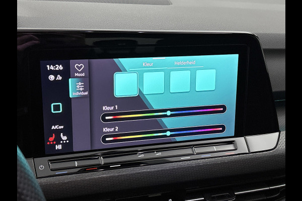 Volkswagen Golf 2.0 TSI GTI Clubsport (Panoramadak, Carplay, Camera, StoelV, SfeerV, Adapt cruise, Etc)