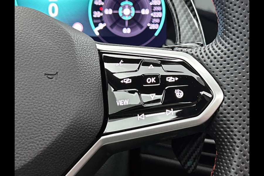Volkswagen Golf 2.0 TSI GTI Clubsport (Panoramadak, Carplay, Camera, StoelV, SfeerV, Adapt cruise, Etc)