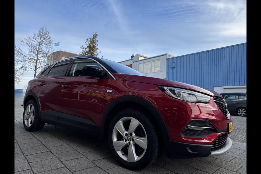 Opel Grandland X 1.2 Turbo Innovation - Navigatie / Apple CarPlay I Airco I PDC I LED I Sport velgen I Dealer onderhouden I
