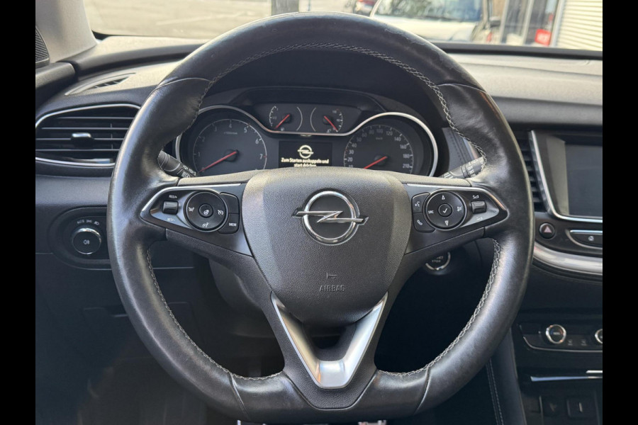 Opel Grandland X 1.2 Turbo Innovation - Navigatie / Apple CarPlay I Airco I PDC I LED I Sport velgen I Dealer onderhouden I