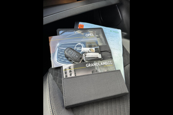 Opel Grandland X 1.2 Turbo Innovation - Navigatie / Apple CarPlay I Airco I PDC I LED I Sport velgen I Dealer onderhouden I