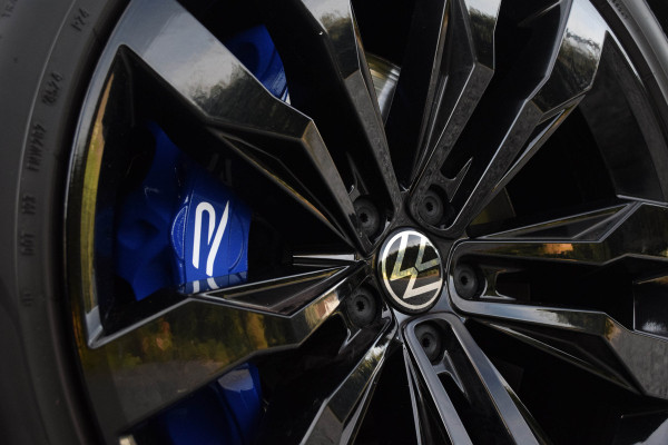 Volkswagen Touareg 3.0 TSi eHybrid 4MOTION / Puglia/ Adaptive Cruise Control/ Trekhaak/ Panoramadak/