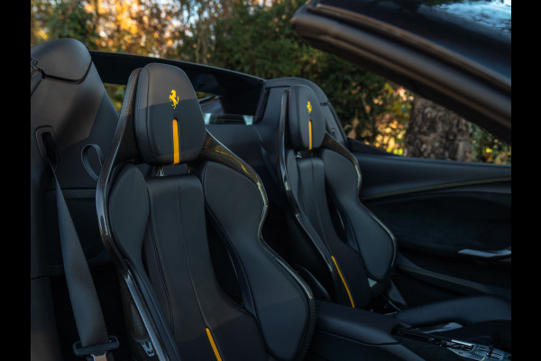 Ferrari 296 GTS 3.0 V6 | Racing Seats | Lift | JBL | Camera