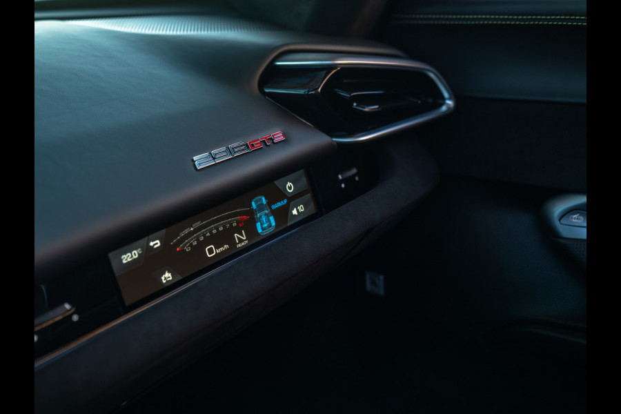 Ferrari 296 GTS 3.0 V6 | Racing Seats | Lift | JBL | Camera