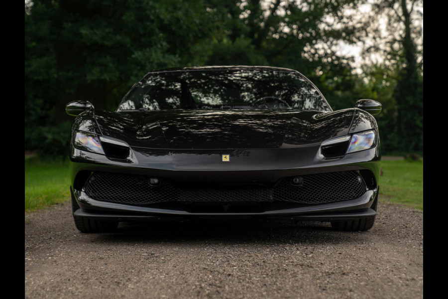 Ferrari 296 GTB 3.0 V6 | Lift | CarPlay | Racing Seats | Adapt. koplampen