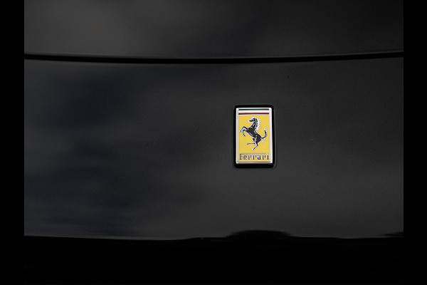 Ferrari 296 GTB 3.0 V6 | Lift | CarPlay | Racing Seats | Adapt. koplampen