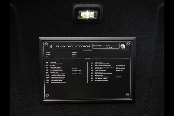 Ferrari 296 GTB 3.0 V6 | Lift | CarPlay | Racing Seats | Adapt. koplampen