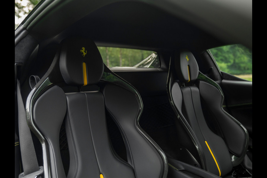 Ferrari 296 GTB 3.0 V6 | Lift | CarPlay | Racing Seats | Adapt. koplampen