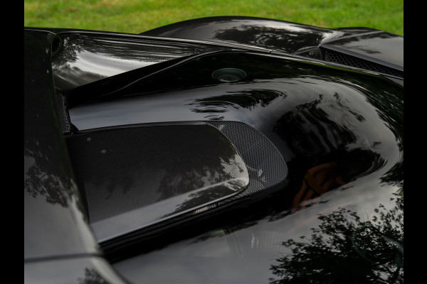 Ferrari 296 GTB 3.0 V6 | Lift | CarPlay | Racing Seats | Adapt. koplampen