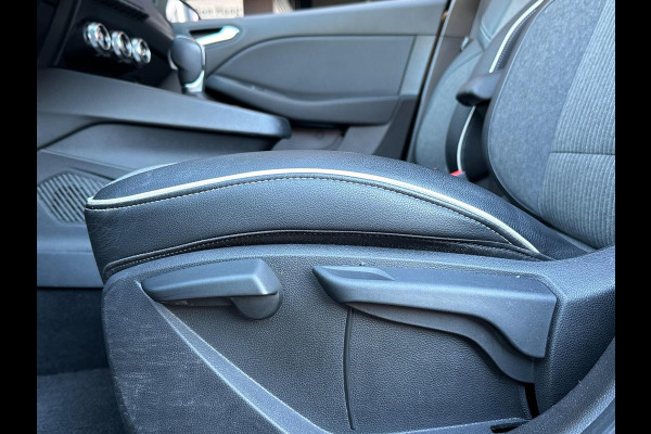 Renault Clio 1.3 TCe Intens Automaat Leer Clima PDC