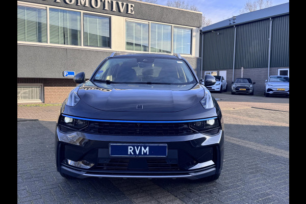 Lynk & Co 01 1.5 VAN: €26.900,- VOOR: €23.770,- UW EINDEJAARSVOORDEEL: €3.130,-| PHEV PLUG-IN HYBRIDE | COMPLETE AUTO | ELEKTRISCH PANORAMADAK | FULL OPTIONS | LYNK & CO GARANTIE T/M 3-2027 | RIJKLAAR GELEVERD | BTW VERREKENBAAR