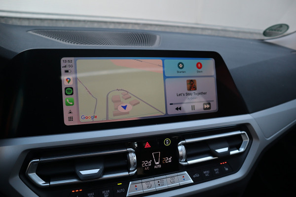 BMW 3 Serie Touring 330e xDrive Business Edition Plus Pano dak / Laser / Sportstoelen / Leder /