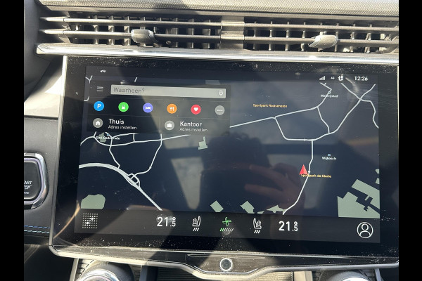 Lynk & Co 01 1.5 VAN: €30.900,- VOOR: €28.440,- UW EINDEJAARSVOORDEEL: €2.460,- | 11.000KM! PHEV PLUG-IN HYBRIDE | COMPLETE AUTO / ZWARTE HEMEL | ELEKTRISCH PANORAMADAK | FULL OPTIONS | LYNK & CO GARANTIE T/M 4-2028 | RIJKLAAR GELEVERD | BTW VERREKENBAAR