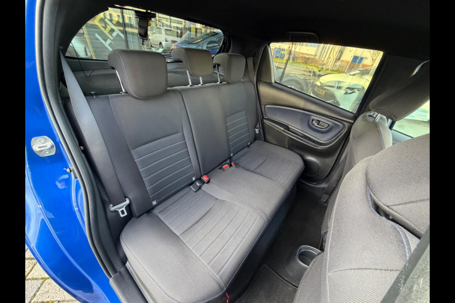 Toyota Yaris 1.5 Hybrid Bi-Tone 1e eigenaar, NAP, KeyLess, Camera