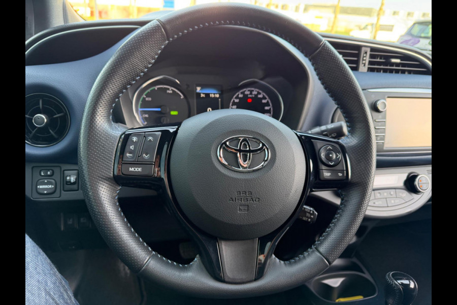 Toyota Yaris 1.5 Hybrid Bi-Tone 1e eigenaar, NAP, KeyLess, Camera
