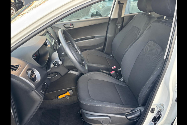 Hyundai i10 1.0i Go! 2017 | Apple Carplay/Android auto! | Rijklaar geleverd incl 12 maanden BOVAG garantie! |