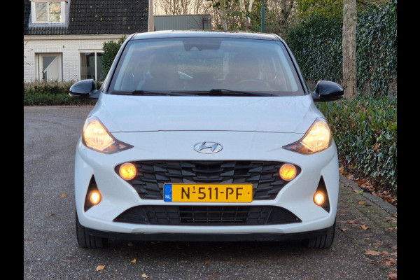 Hyundai i10 Android CarPlay Navi Zwart dak Stuurverwarming NAP 1e Eig Line Assist Airco Cruise Control NEW APK 1.0 Comfort 5-zits