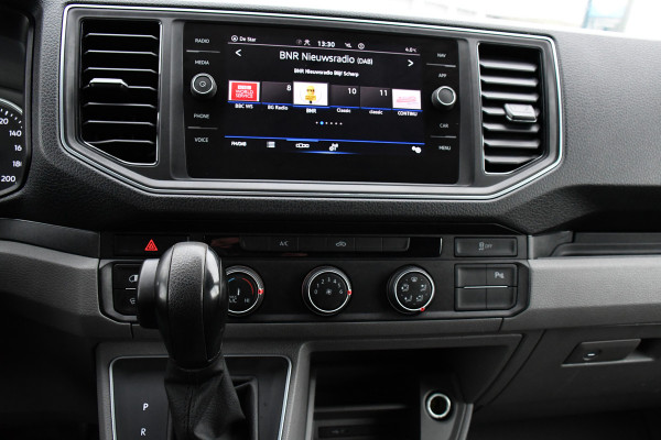 Volkswagen Crafter 35 2.0 TDI L3H2 PB Edition Adaptieve Cruise, Camera, Sensoren, 177pk, Automaat, LED, Multimedia, Trekhaak, Uniek!