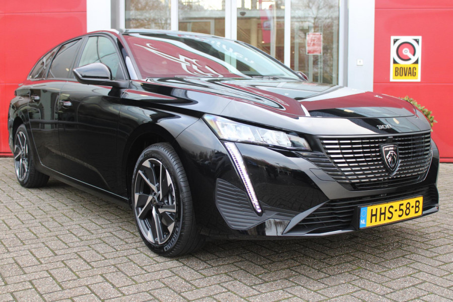 Peugeot 308 SW 1.2 Hybrid 145PK e-DCS6 ALLURE | AGR COMFORT STOELEN | AFNEEMBARE TREKHAAK | KEYLESS ENTRY/START | NAVIGATIE | DRAADLOZE APPLE CARPLAY/ANDROID AUTO | ACHTERUITRIJ CAMERA | STOEL/STUUR VERWARMING | LICHTMETALEN VELGEN 17" | ADAPTIVE CRUISE CONTROL | DAB+ RADIO |