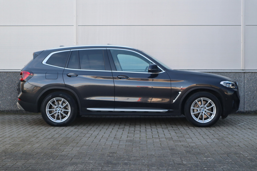 BMW X3 xDrive30e Pano Dak / Leder / 360 camera / HiFi /