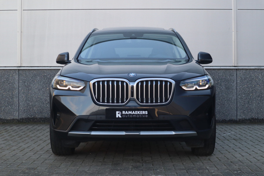 BMW X3 xDrive30e Pano Dak / Leder / 360 camera / HiFi /