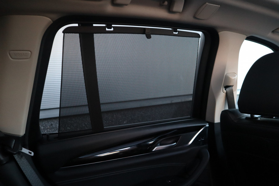 BMW X3 xDrive30e Pano Dak / Leder / 360 camera / HiFi /