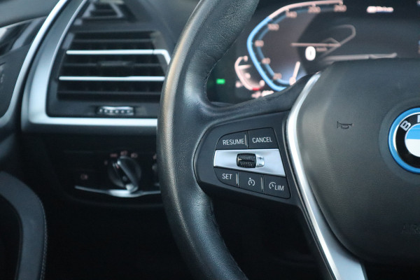 BMW X3 xDrive30e Pano Dak / Leder / 360 camera / HiFi /