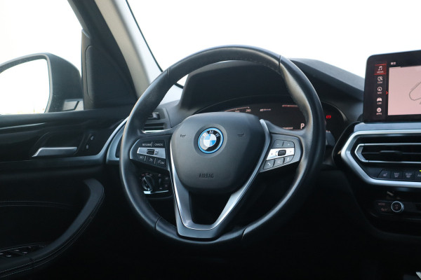 BMW X3 xDrive30e Pano Dak / Leder / 360 camera / HiFi /