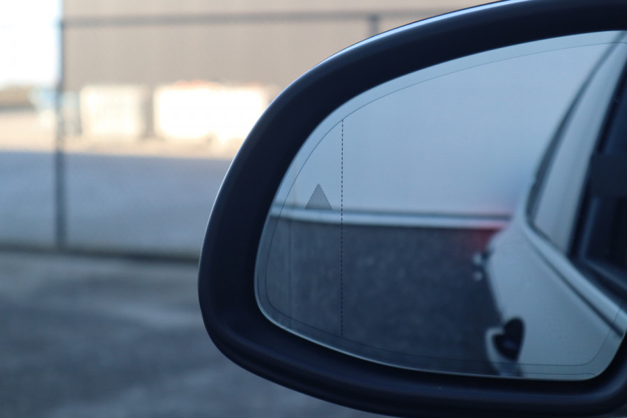 BMW X3 xDrive30e Pano Dak / Leder / 360 camera / HiFi /