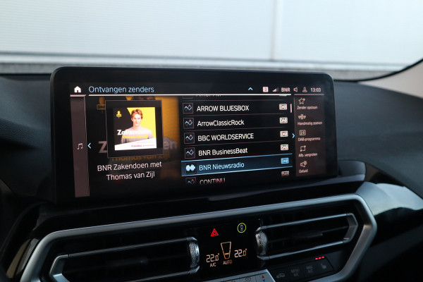 BMW X3 xDrive30e Pano Dak / Leder / 360 camera / HiFi /