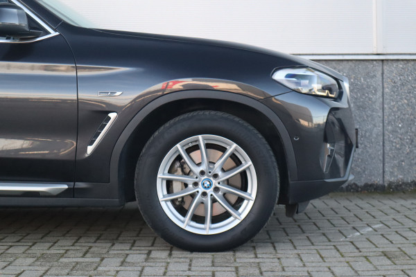 BMW X3 xDrive30e Pano Dak / Leder / 360 camera / HiFi /