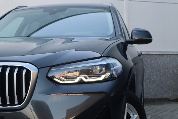 BMW X3 xDrive30e Pano Dak / Leder / 360 camera / HiFi /