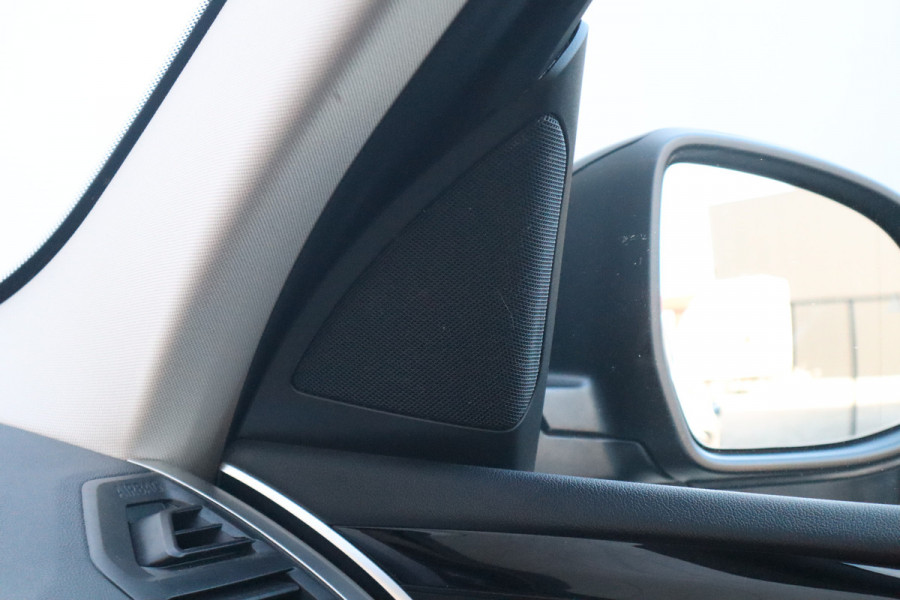 BMW X3 xDrive30e Pano Dak / Leder / 360 camera / HiFi /