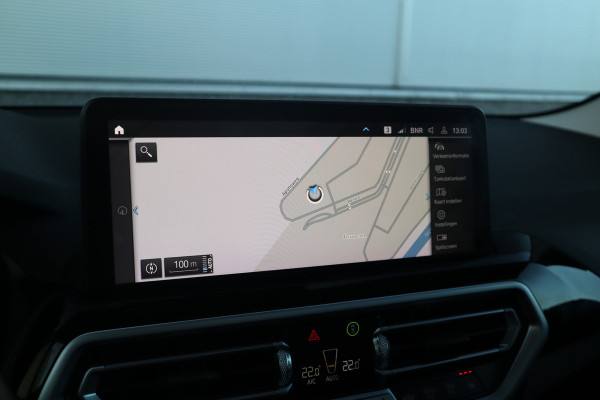 BMW X3 xDrive30e Pano Dak / Leder / 360 camera / HiFi /