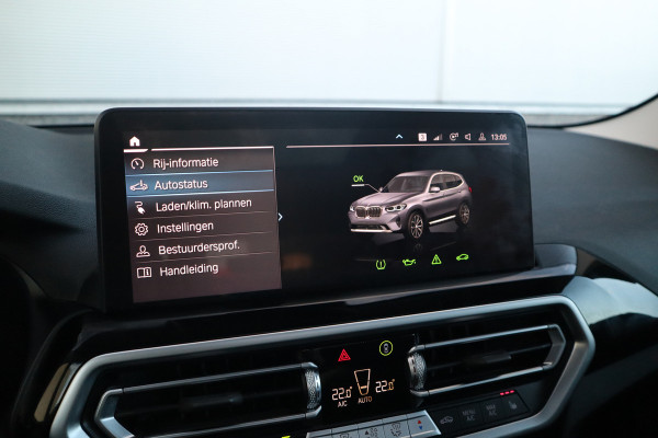 BMW X3 xDrive30e Pano Dak / Leder / 360 camera / HiFi /