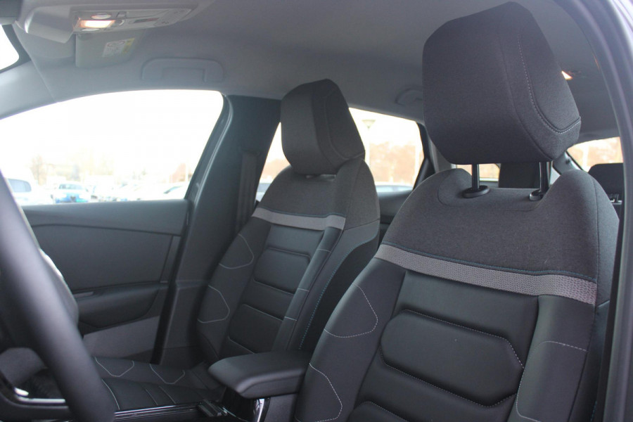 Citroën C4 1.2 Hybrid 145PK BUSINESS | KEYLESS ENTRY/START | DRAADLOZE APPLE CARPLAY/ANDROID AUTO | CLIMATE CONTROL | STOEL/VOORRUIT VERWARMING | ACHTERUITRIJ CAMERA | DAB+ RADIO | 18" LICHTMETALEN VELGEN |