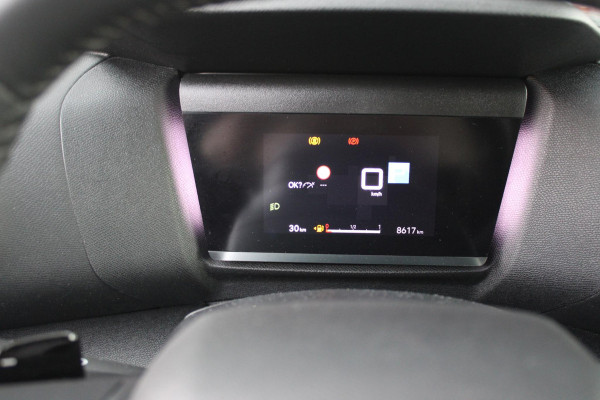 Citroën C4 1.2 Hybrid 145PK BUSINESS | KEYLESS ENTRY/START | DRAADLOZE APPLE CARPLAY/ANDROID AUTO | CLIMATE CONTROL | STOEL/VOORRUIT VERWARMING | ACHTERUITRIJ CAMERA | DAB+ RADIO | 18" LICHTMETALEN VELGEN |