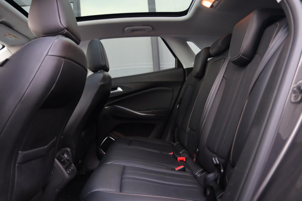 Opel Grandland X 1.6 Turbo Ultimate / PANO / KEYLESS / 360 / VOLLEDIG UITGEVOERD!