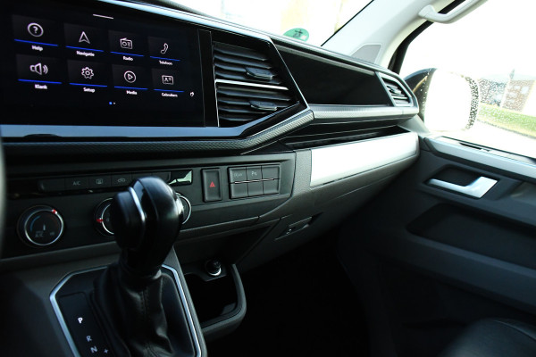 Volkswagen Transporter 2.0 TDI L2H1 30 DC Bulli Black Edition Virtual, Adaptie cruise, Camera, Carplay, 199pk, Sensoren, Automaat, Leder, Trekhaak, LED, 2 x Schuifdeur, Uniek!