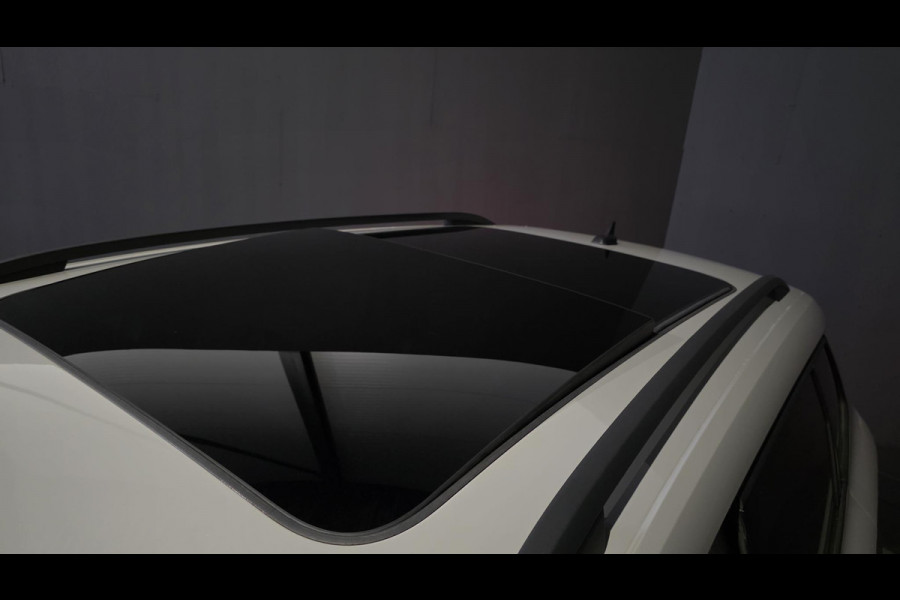 Škoda Karoq 1.5 TSI ACT Sportline | Pano | Carplay | Camera