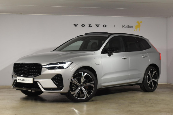 Volvo XC60 T6 350PK Automaat Plug-in hybrid AWD Plus Dark / Panoramadak / Harman Kardon / Luchtvering / 360 camera / Sport stoelen / 21'' velgen / NIEUWPRIJS EUR 81.500,-