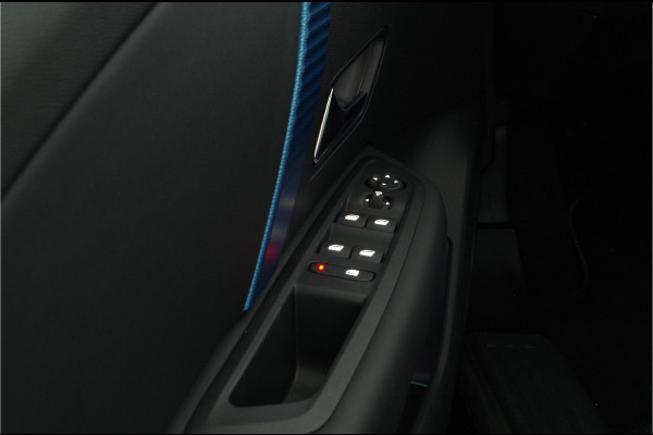 Citroën Ë-C4 Citroën ë-C4 Shine 50kWh 3- fase | Camera | Navigatie | Adaptive Cruise Control | Pano | Camera | Navigatie | Adaptive Cruise Control | Pano