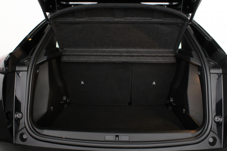 Peugeot e-2008 EV Active Pack 50 kWh > 11kW lader/LED/Navi/DAB+/Cruise control...