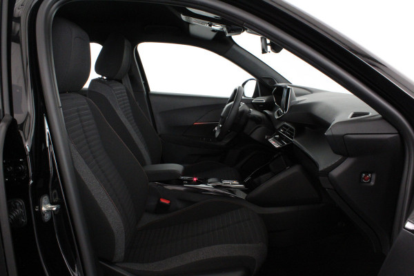 Peugeot e-2008 EV Active Pack 50 kWh > 11kW lader/LED/Navi/DAB+/Cruise control...