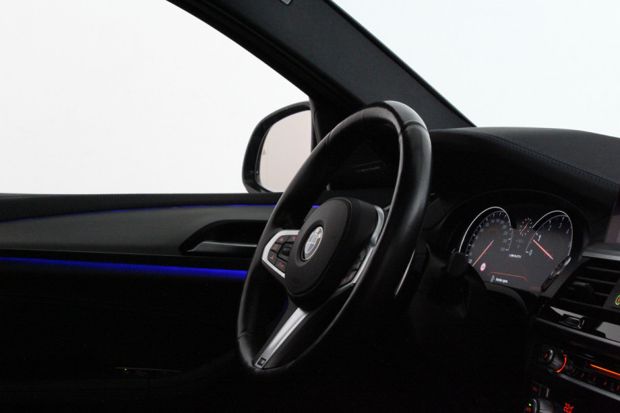 BMW X4 M40i High Executive 354pk > Pano.scuif/360°/H&K/Driving Assistant Plus