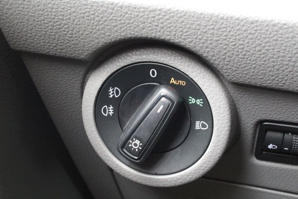 Volkswagen Transporter 2.0 TDI L2H1 28 T6.1 > Automaat/150pk/Adapt cruise./Navi...