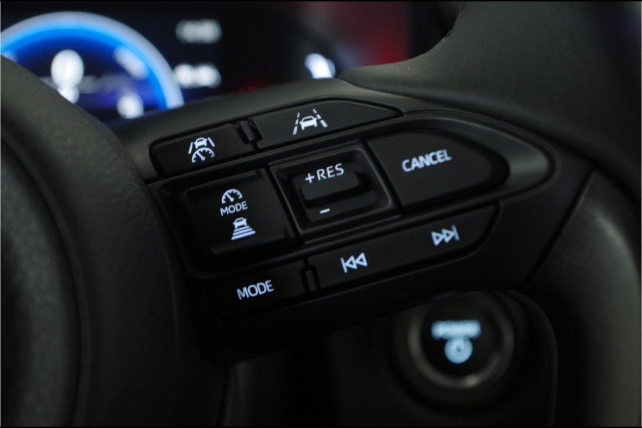 Toyota Yaris Cross 1.5 Hybrid 130pk Teamplayer Design > Camera/Zwart/Winterpakket/2025 | 3587 | Lease ook mogelijk!