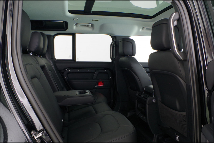 Land Rover Defender 110 2.0 P300e 110 X-Dynamic HSE > 300pk/Black pakket/Head-up/22inch/Trekhaak/Smart View...