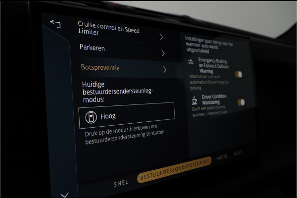 Land Rover Defender 110 2.0 P300e 110 X-Dynamic HSE > 300pk/Black pakket/Head-up/22inch/Trekhaak/Smart View...